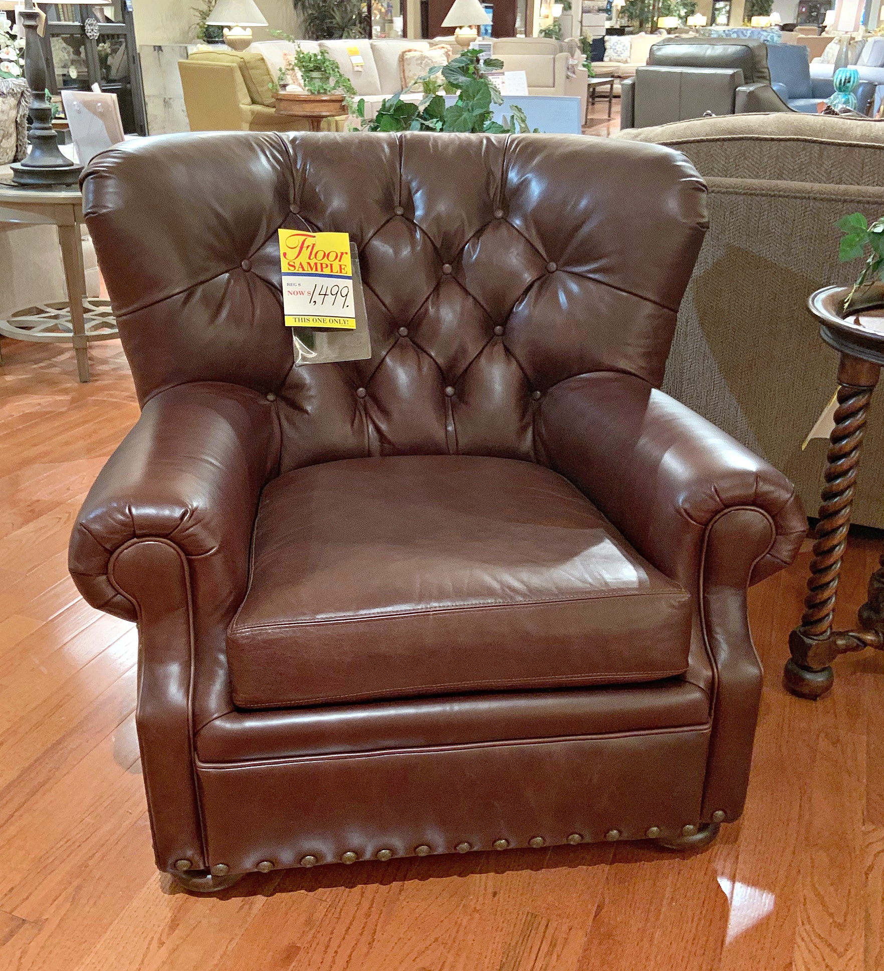 King Hickory Brown Leather Club Chair